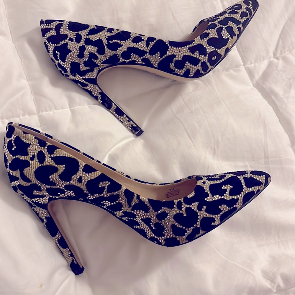 Gianni Bini cheetah sparkle pumps